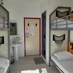 Hostel Hi Les Camelias