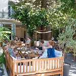 Hi Les Camelias Hostel Nicea