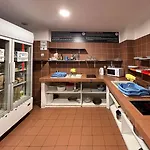 Hostel Hi Les Camelias Nicea
