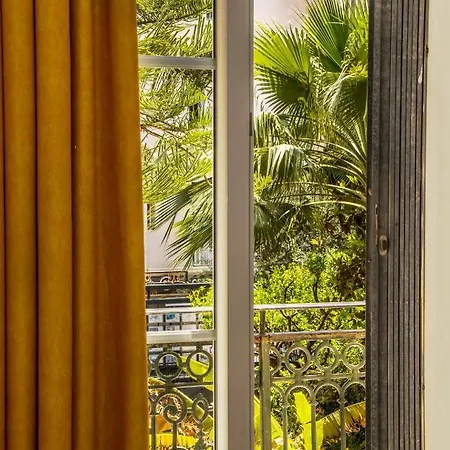 Auberge de jeunesse Hi Les Camélias *